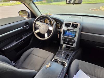 2010 Dodge Charger SXT   - Photo 11 - Philadelphia, PA 19111