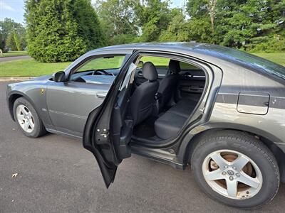 2010 Dodge Charger SXT   - Photo 9 - Philadelphia, PA 19111