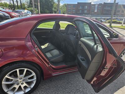 2010 Chevrolet Malibu LTZ   - Photo 9 - Philadelphia, PA 19111