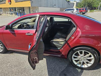 2010 Chevrolet Malibu LTZ   - Photo 8 - Philadelphia, PA 19111