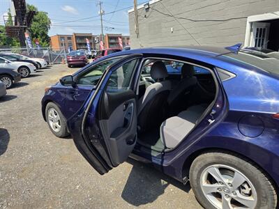 2014 Hyundai ELANTRA SE - Photo 12 - Philadelphia, PA 19111