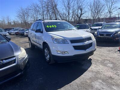 2011 Chevrolet Traverse LS   - Photo 3 - Philadelphia, PA 19111