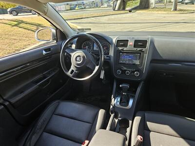 2010 Volkswagen Jetta SE PZEV   - Photo 8 - Philadelphia, PA 19111