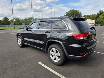 2013 Jeep Grand Cherokee Laredo   - Photo 3 - Philadelphia, PA 19111