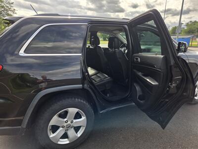 2013 Jeep Grand Cherokee Laredo   - Photo 11 - Philadelphia, PA 19111