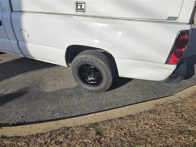 2004 Chevrolet Silverado 1500 Work Truck   - Photo 7 - Philadelphia, PA 19111