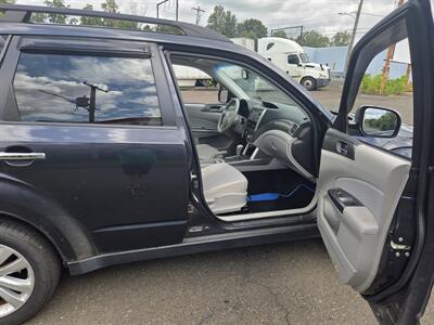 2011 Subaru Forester 2.5X Premium   - Photo 12 - Philadelphia, PA 19111