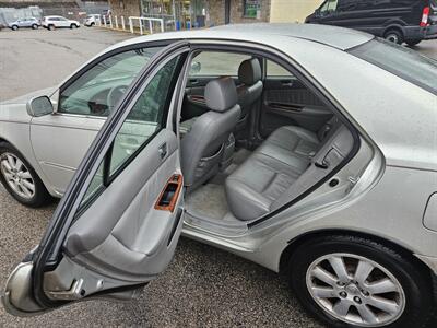 2004 Toyota Camry XLE V6   - Photo 16 - Philadelphia, PA 19111