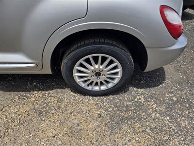 2006 Chrysler PT Cruiser Touring - Photo 8 - Philadelphia, PA 19111