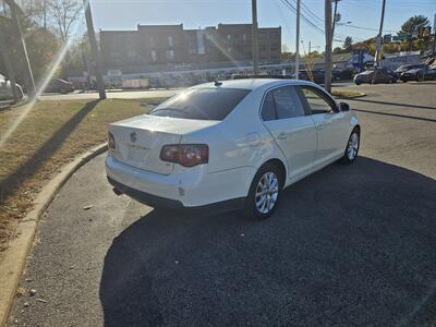 2008 Volkswagen Jetta SE PZEV   - Photo 2 - Philadelphia, PA 19111