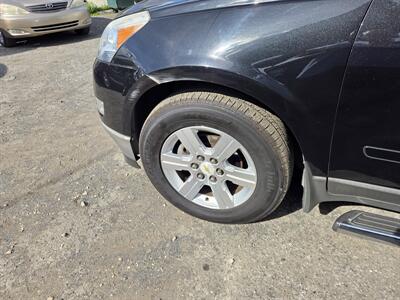 2012 Chevrolet Traverse LT   - Photo 7 - Philadelphia, PA 19111