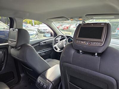 2012 Chevrolet Traverse LT   - Photo 11 - Philadelphia, PA 19111