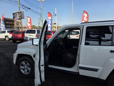 2010 Jeep Liberty Sport - Photo 10 - Philadelphia, PA 19111