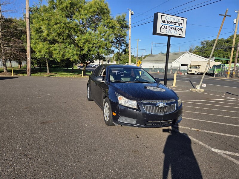 2013 Chevrolet Cruze LS Auto  