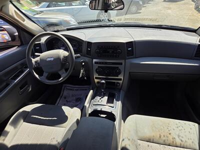 2005 Jeep Grand Cherokee Laredo   - Photo 14 - Philadelphia, PA 19111