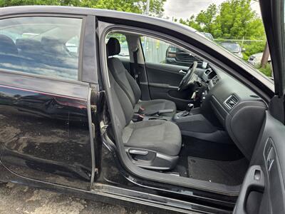 2012 Volkswagen Jetta - Photo 11 - Philadelphia, PA 19111