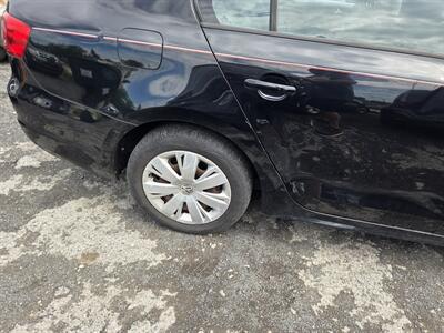 2012 Volkswagen Jetta - Photo 6 - Philadelphia, PA 19111