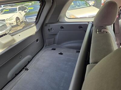 2005 Jeep Grand Cherokee Laredo   - Photo 8 - Philadelphia, PA 19111