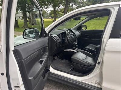 2014 Mitsubishi Outlander Sport SE - Photo 8 - Philadelphia, PA 19111