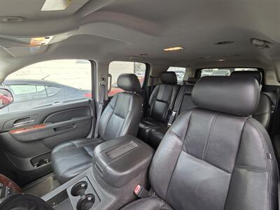 2011 Chevrolet Suburban LT - Photo 18 - Philadelphia, PA 19111