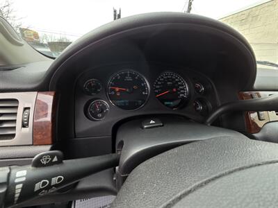 2011 Chevrolet Suburban LT - Photo 19 - Philadelphia, PA 19111