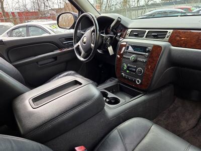 2011 Chevrolet Suburban LT - Photo 13 - Philadelphia, PA 19111