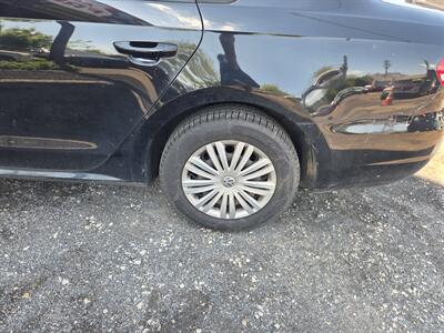 2014 Volkswagen Passat 2.5L S PZEV   - Photo 7 - Philadelphia, PA 19111