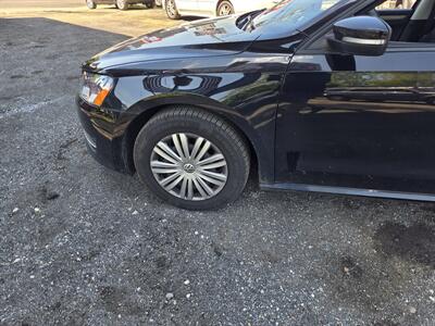 2014 Volkswagen Passat 2.5L S PZEV   - Photo 6 - Philadelphia, PA 19111