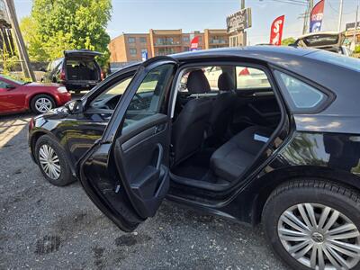 2014 Volkswagen Passat 2.5L S PZEV   - Photo 10 - Philadelphia, PA 19111