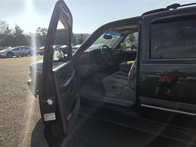 2003 Chevrolet Tahoe Ls - Photo 13 - Philadelphia, PA 19111