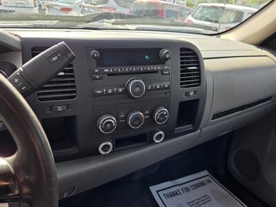 2010 Chevrolet Silverado 2500HD Work Truck   - Photo 18 - Philadelphia, PA 19111