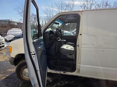 2004 Ford E-250 - Photo 6 - Philadelphia, PA 19111