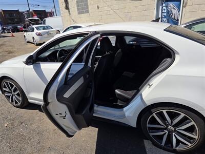 2014 Volkswagen Jetta GLI PZEV   - Photo 15 - Philadelphia, PA 19111