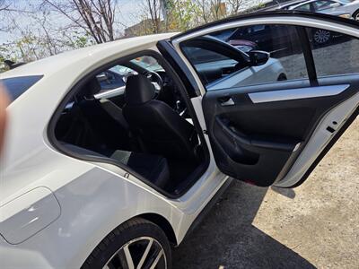 2014 Volkswagen Jetta GLI PZEV   - Photo 14 - Philadelphia, PA 19111