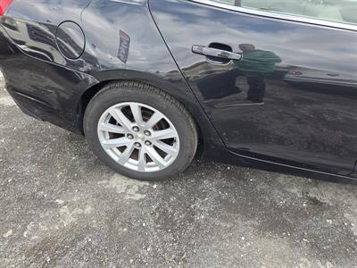 2015 Chevrolet Malibu LT   - Photo 11 - Philadelphia, PA 19111