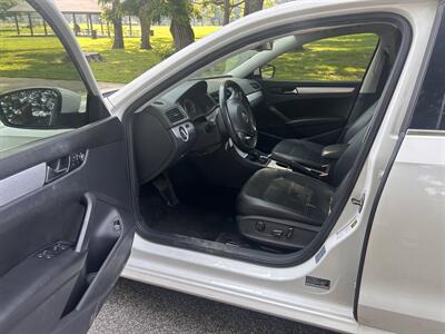 2013 Volkswagen Passat SE PZEV   - Photo 8 - Philadelphia, PA 19111