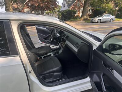 2013 Volkswagen Passat SE PZEV   - Photo 11 - Philadelphia, PA 19111