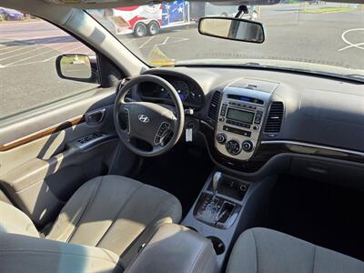 2012 Hyundai SANTA FE 2.4 GL - Photo 7 - Philadelphia, PA 19111