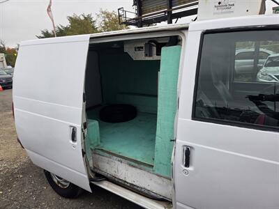 1999 GMC Safari SL   - Photo 12 - Philadelphia, PA 19111