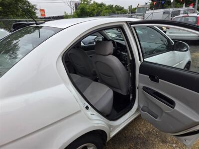 2008 Hyundai ACCENT GLS   - Photo 11 - Philadelphia, PA 19111