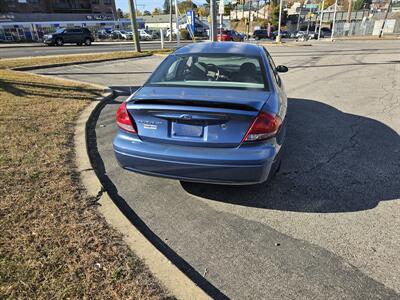 2004 Ford Taurus SE   - Photo 7 - Philadelphia, PA 19111