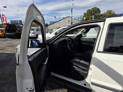 2008 Jeep Grand Cherokee Laredo   - Photo 15 - Philadelphia, PA 19111