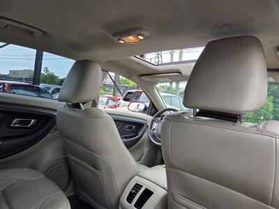 2011 Ford Taurus SEL   - Photo 14 - Philadelphia, PA 19111