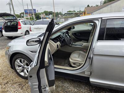 2011 Ford Taurus SEL   - Photo 10 - Philadelphia, PA 19111