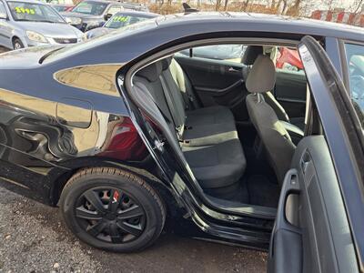 2015 Volkswagen Jetta S - Photo 13 - Philadelphia, PA 19111