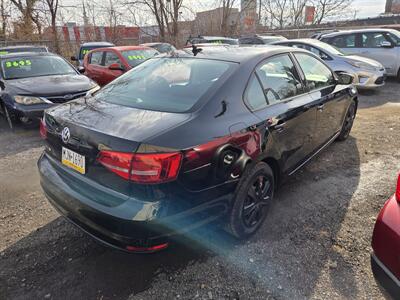 2015 Volkswagen Jetta S - Photo 5 - Philadelphia, PA 19111