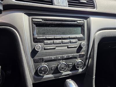 2012 Volkswagen Passat S PZEV   - Photo 17 - Philadelphia, PA 19111