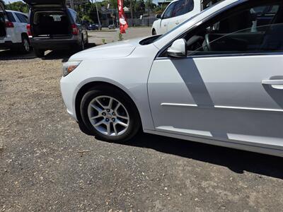 2015 Chevrolet Malibu LT   - Photo 7 - Philadelphia, PA 19111