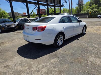 2015 Chevrolet Malibu LT   - Photo 4 - Philadelphia, PA 19111