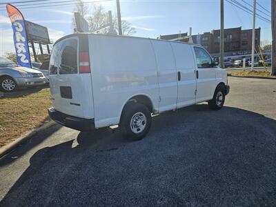 2009 Chevrolet Express 2500   - Photo 2 - Philadelphia, PA 19111